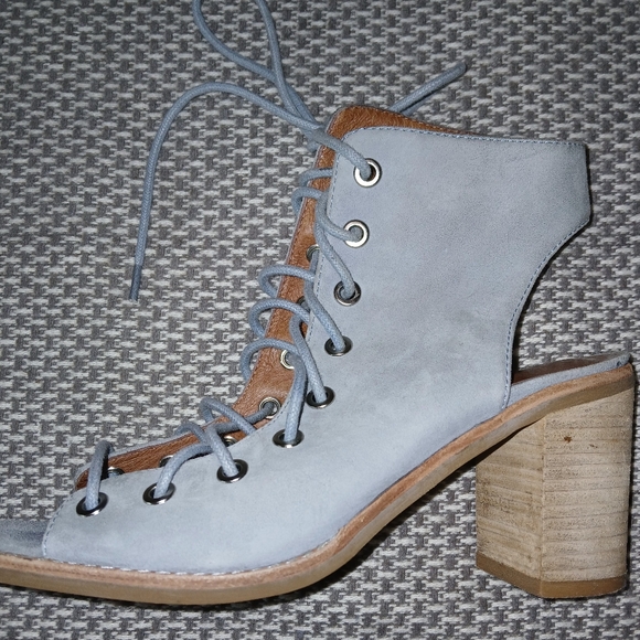 Jeffrey Campbell for Free People Laceup Open Heel Bootie Chunky Heel Sz 6.5 - Picture 5 of 13